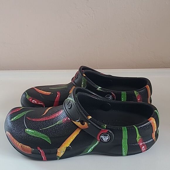 Crocs At Work Bistro Graphic Black Multi Colored Peppers Work Clogs Mules Size 6 - Picture 4 of 16